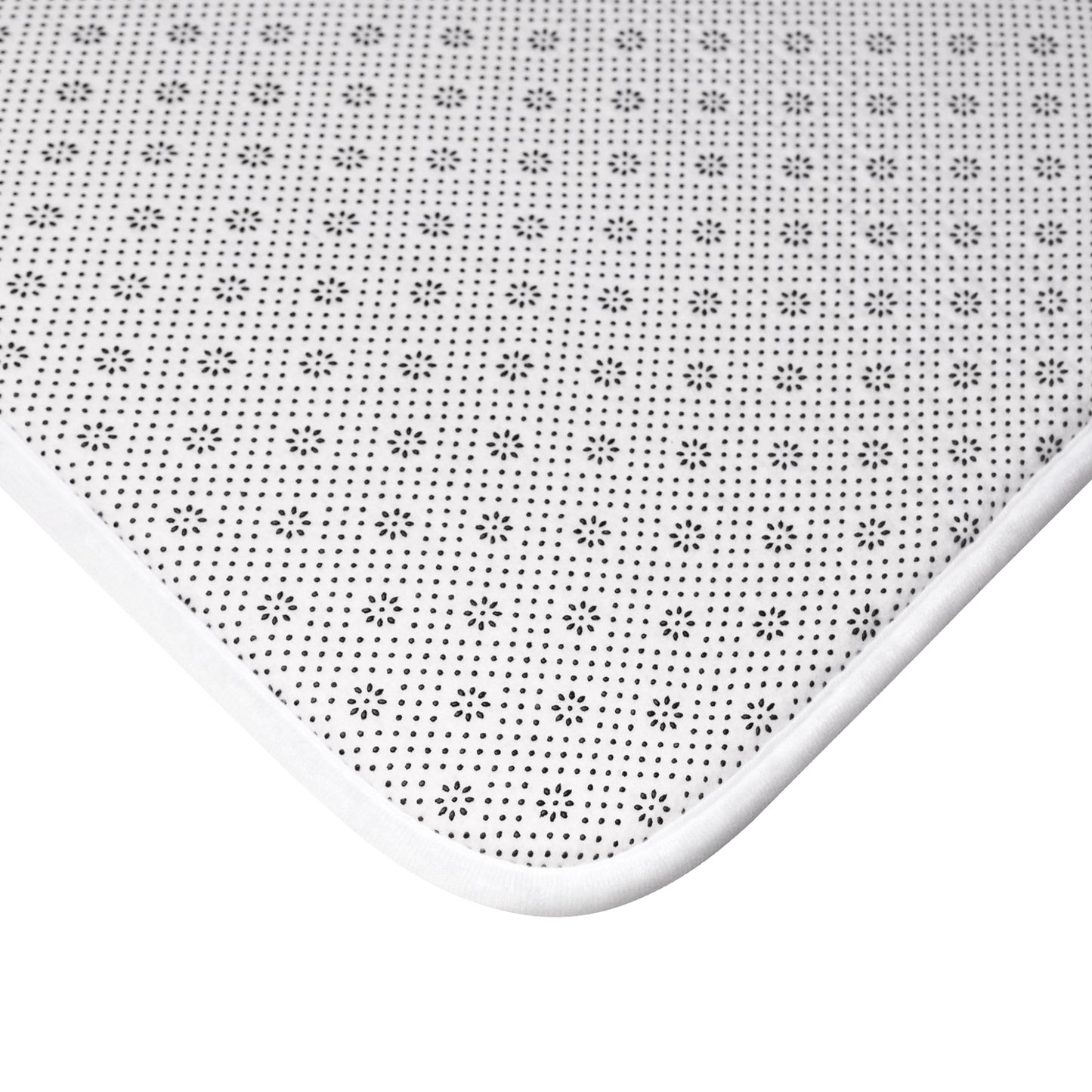 Elegant Wave Design Bath Mat for Spa-Like Comfort